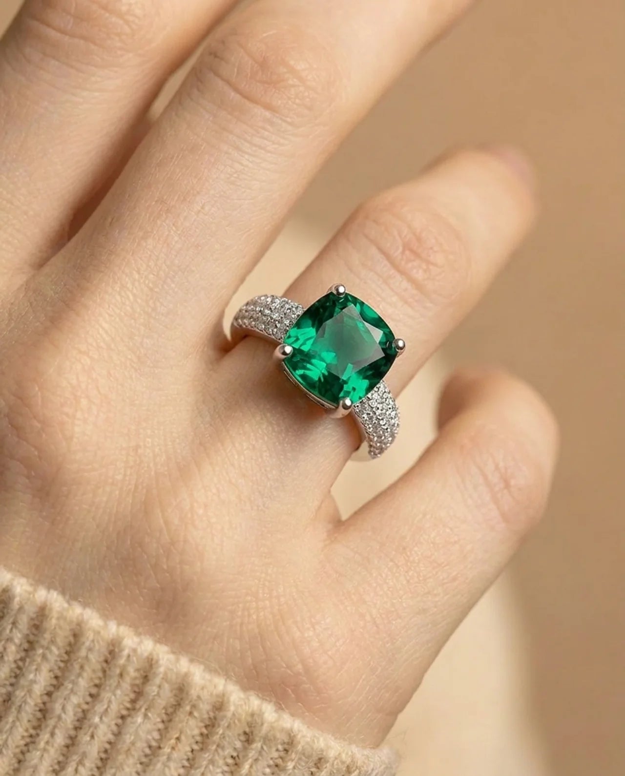 Smaragd Solitaire Ring handgemaakt