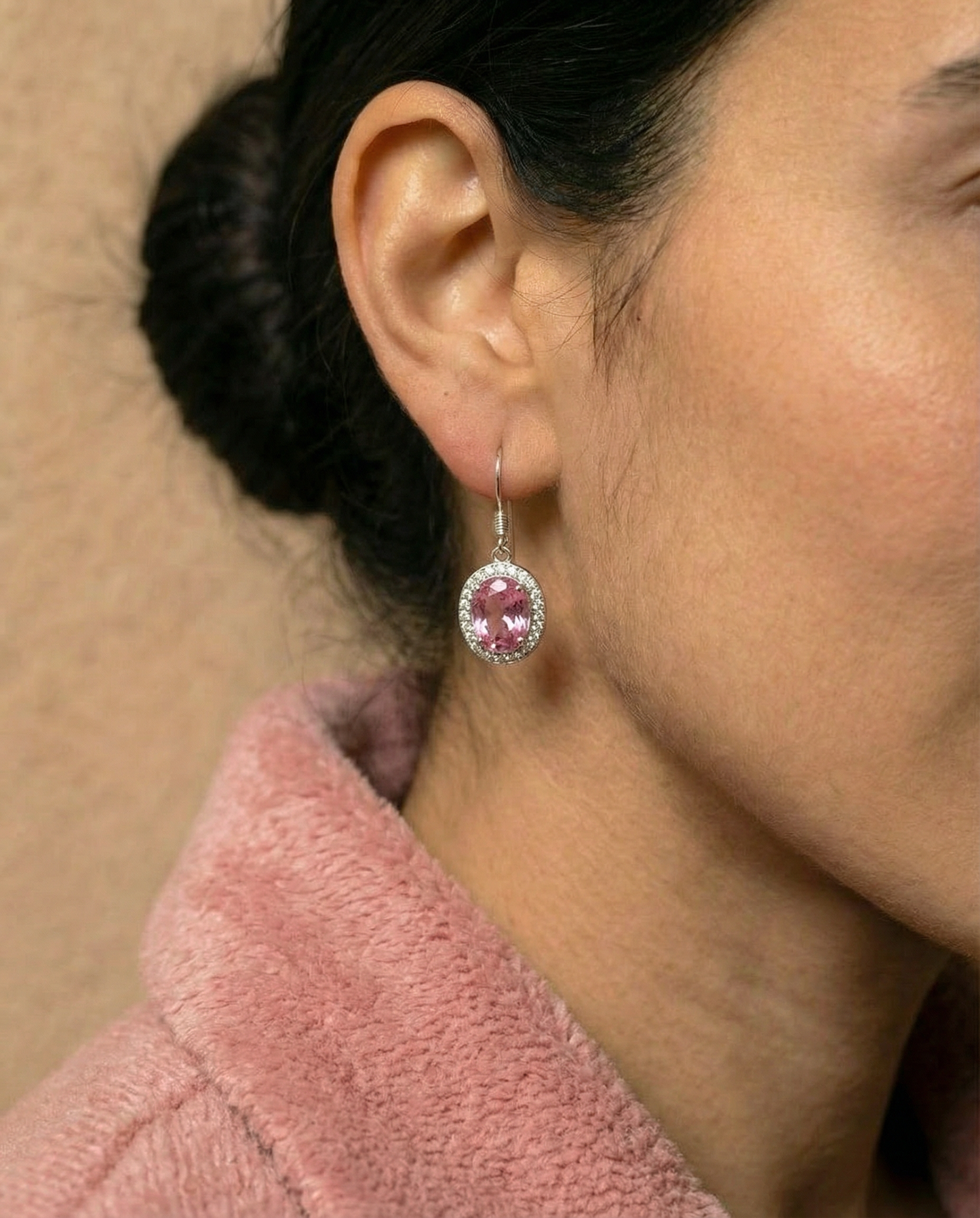 Gemaakt van roze topaas lange oorbellen