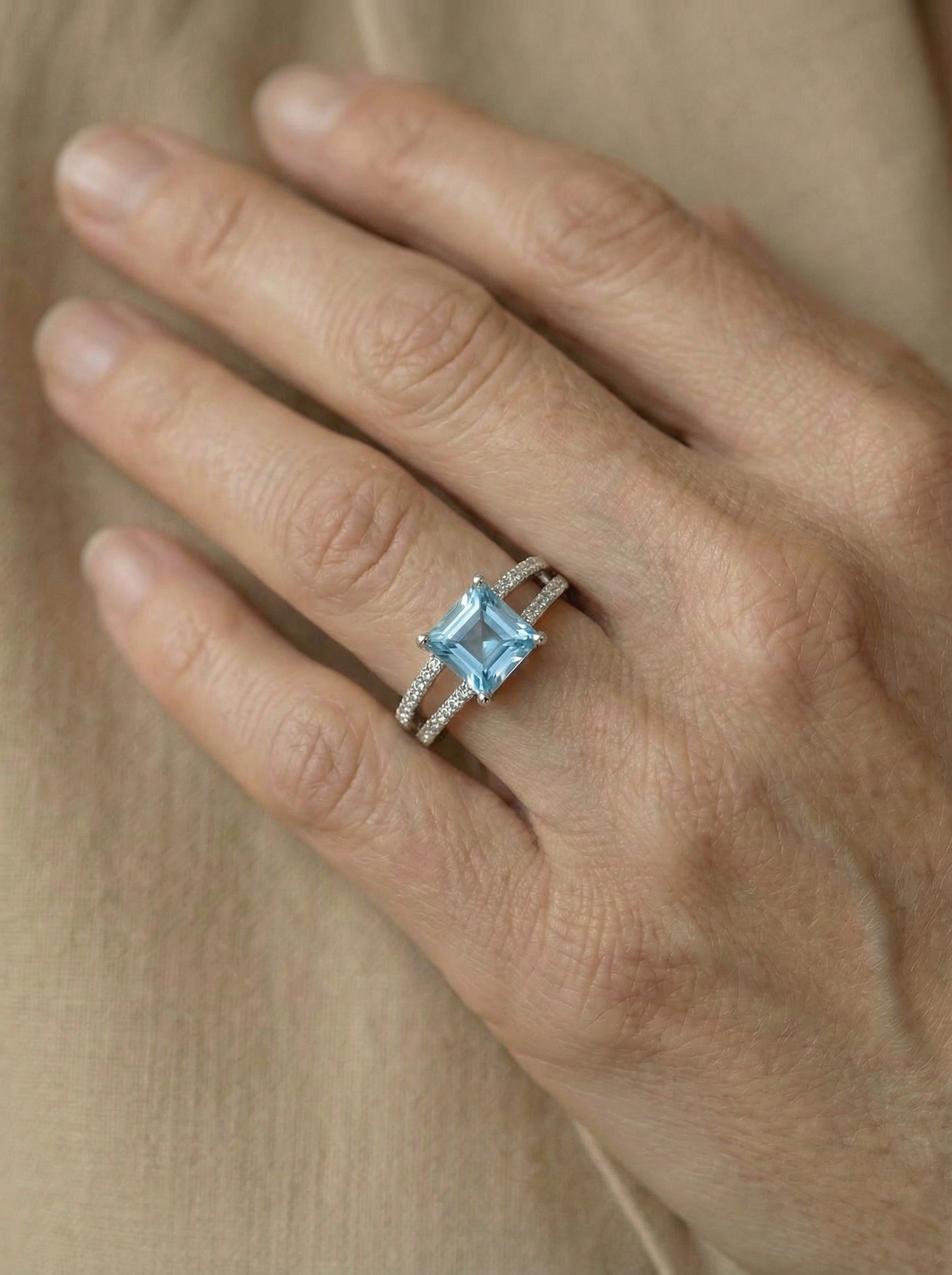 Echte natuurlijke blauwe topaas ring