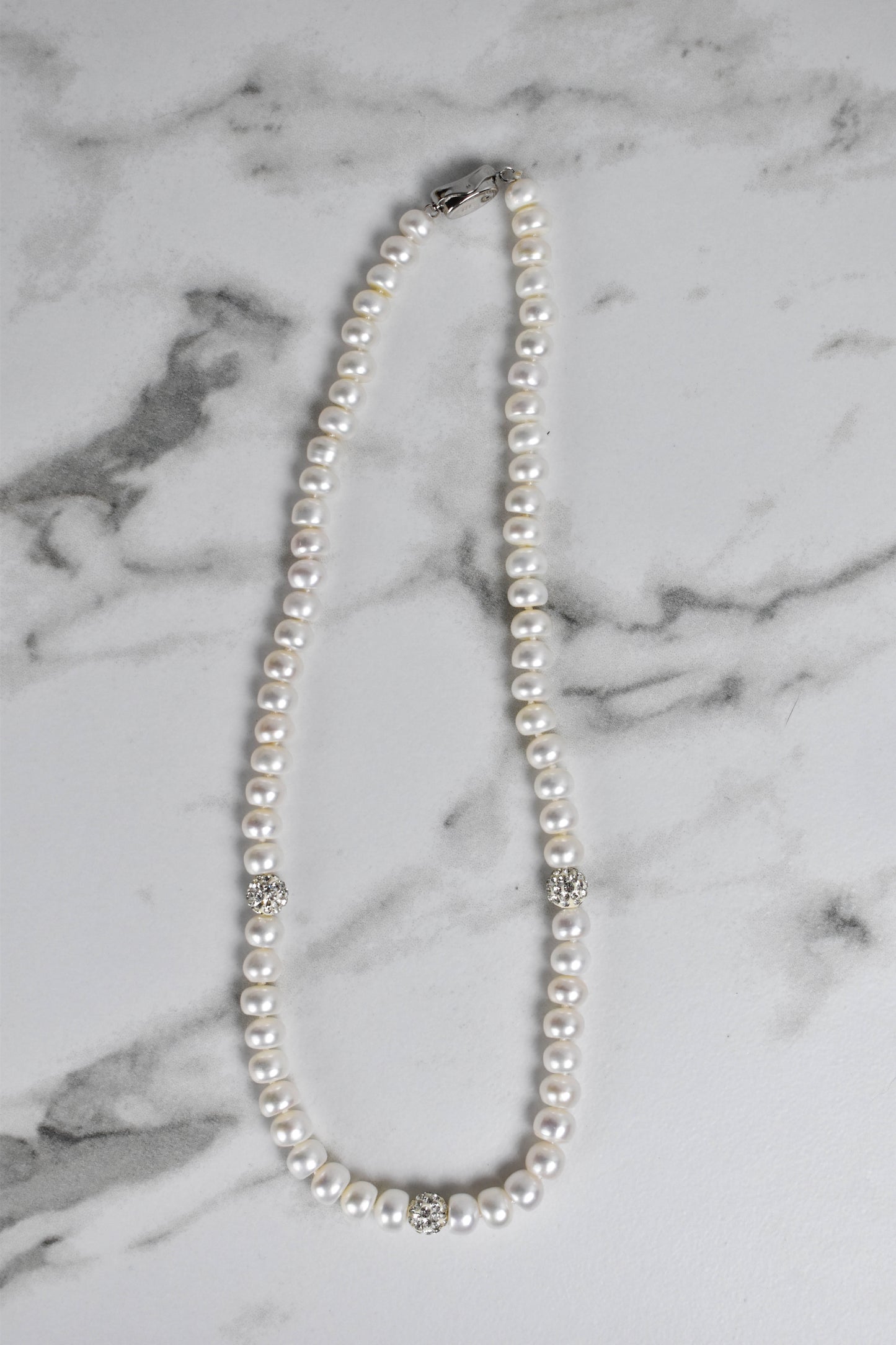 Real White Pearl and zircon Necklace