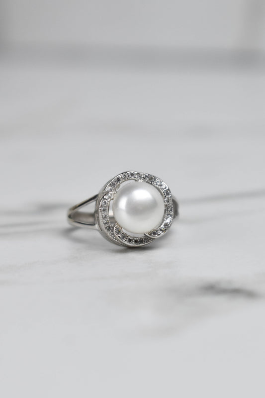 Real Ivory White Pearl Ring