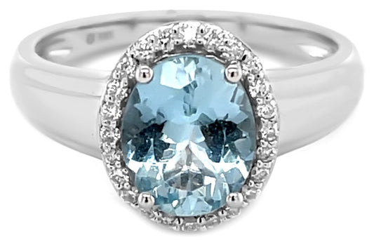 Echte grote topaas en gesimuleerde diamanten ring