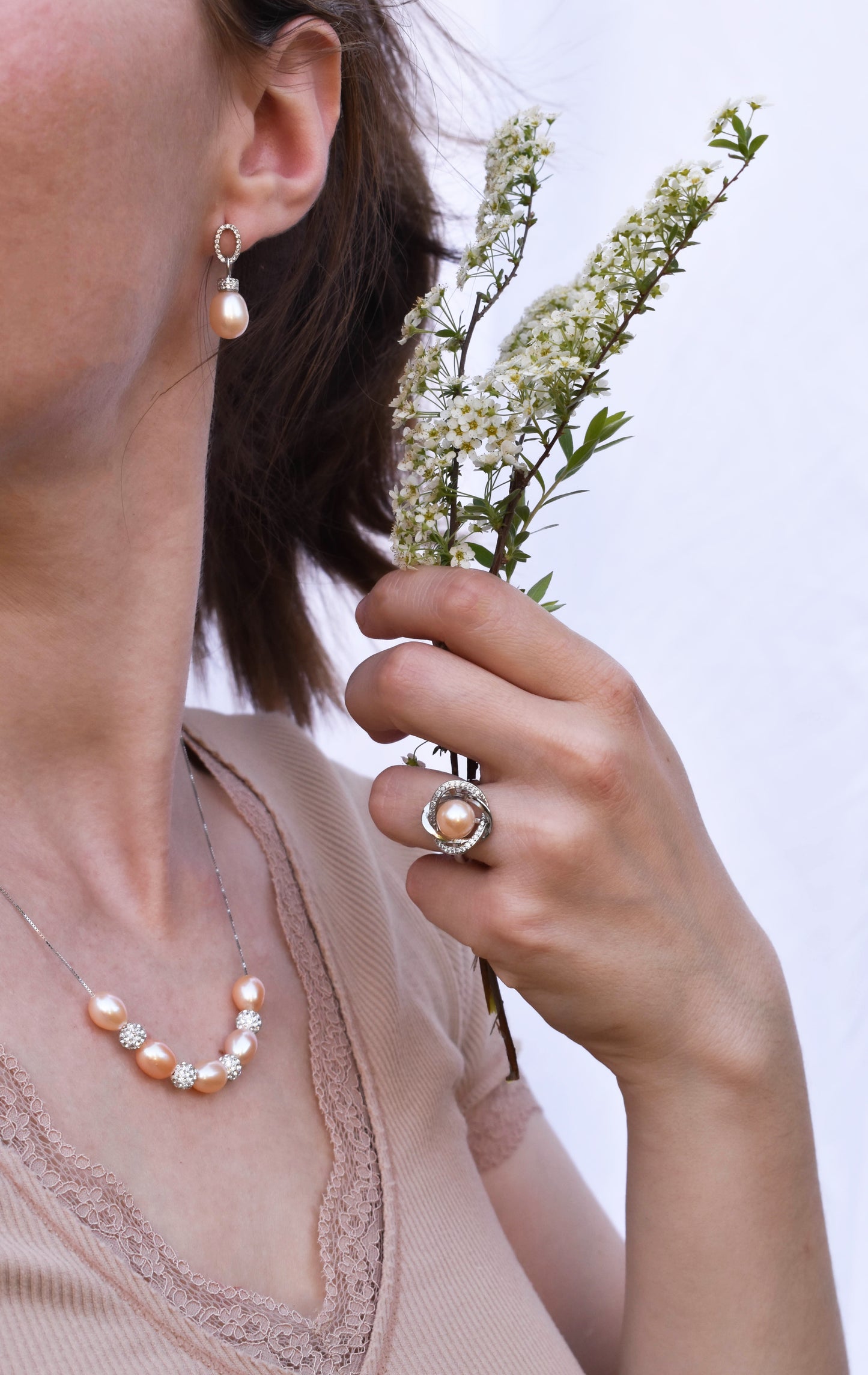 Peach Pearl elegant earrings
