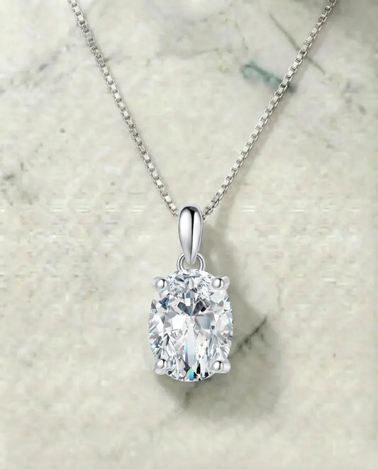 Gesimuleerde diamanten stenen ketting 