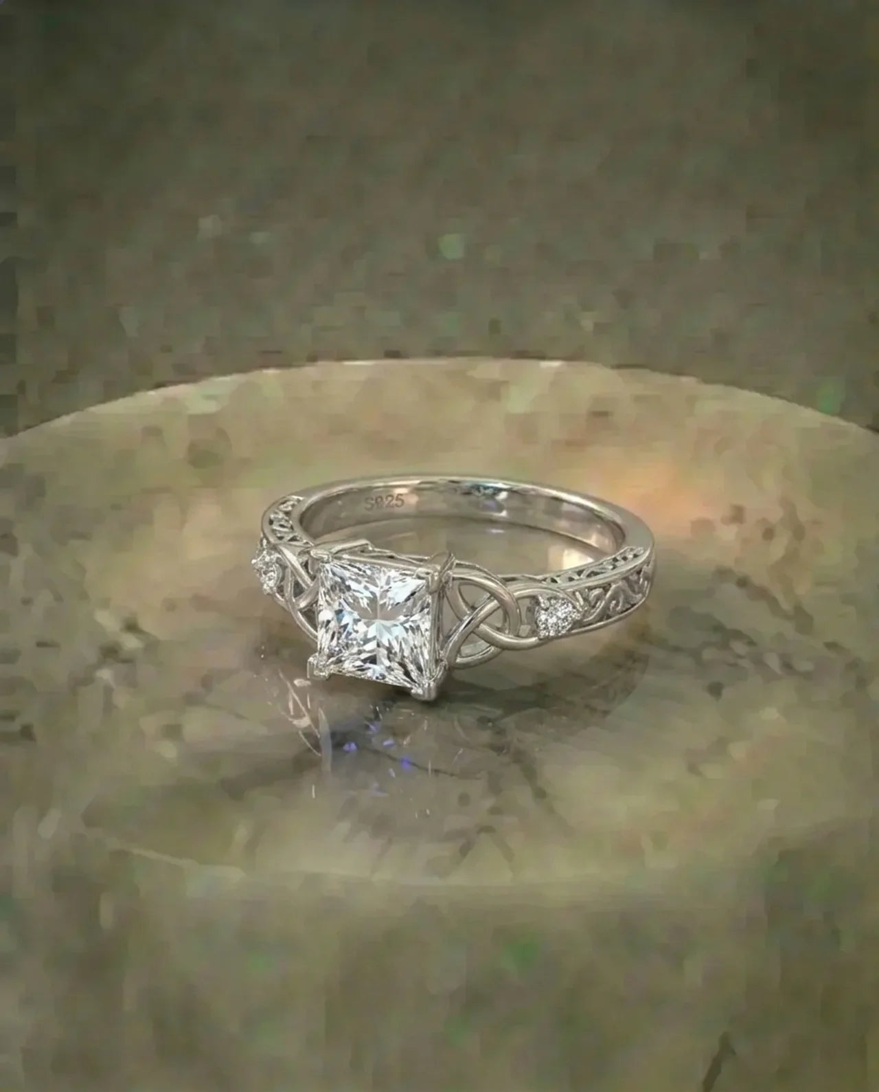 Gesimuleerde diamanten elegante ring