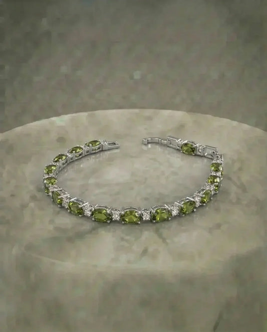 Ketting met grote vierkante olijfgroene zirkonia