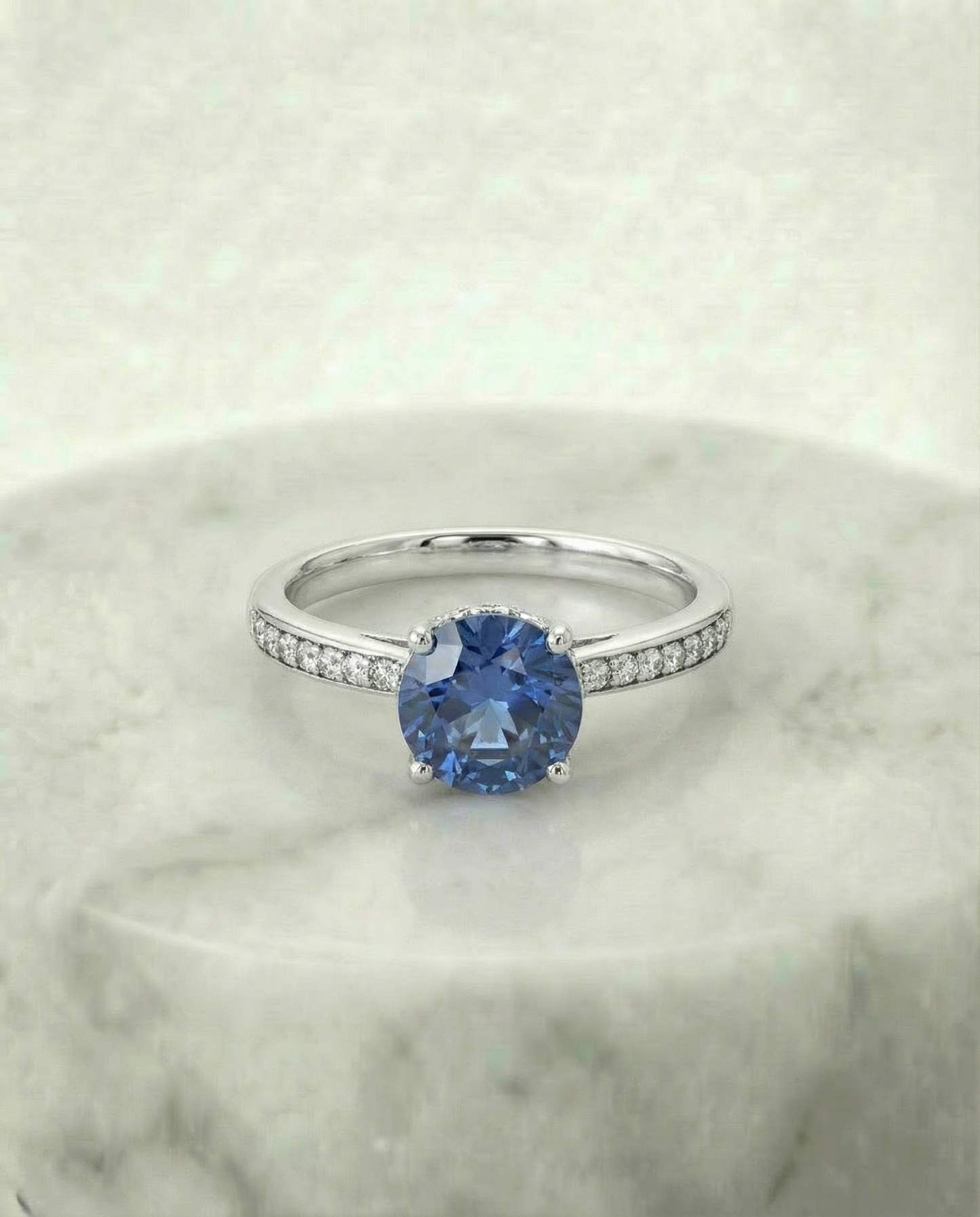 Blauwe saffier solitaire ring