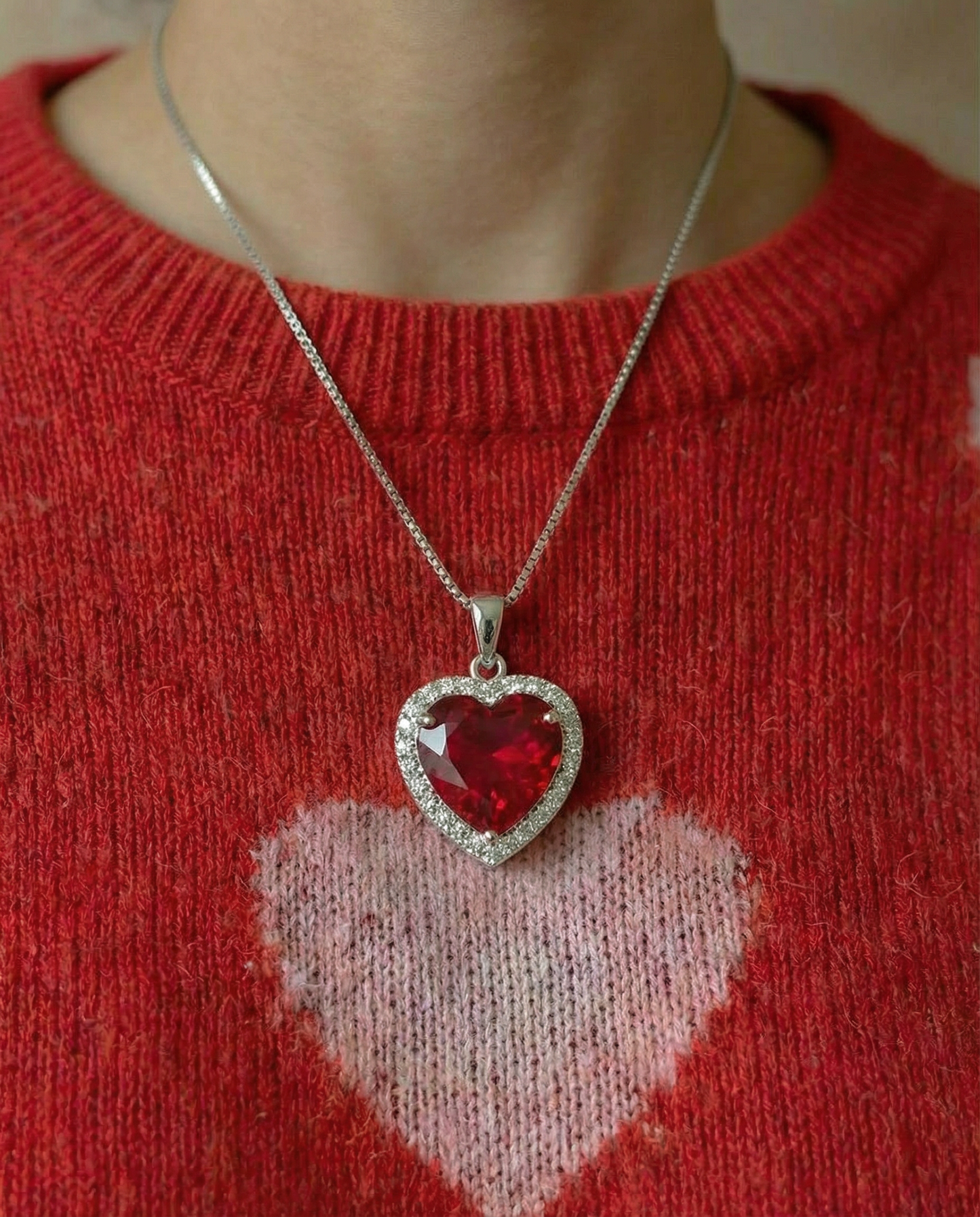 Rode robijn hart ketting