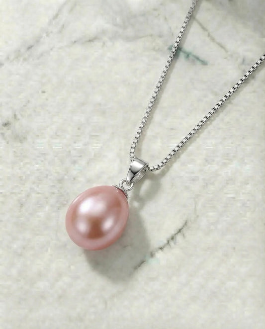 Echte paarse parelketting