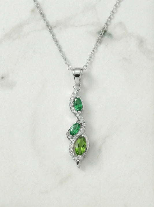 gemaakt Emerald Trilogie Ketting 