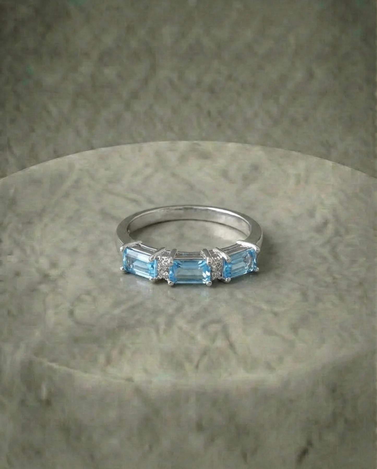 Echte Topaas en diamanten ring