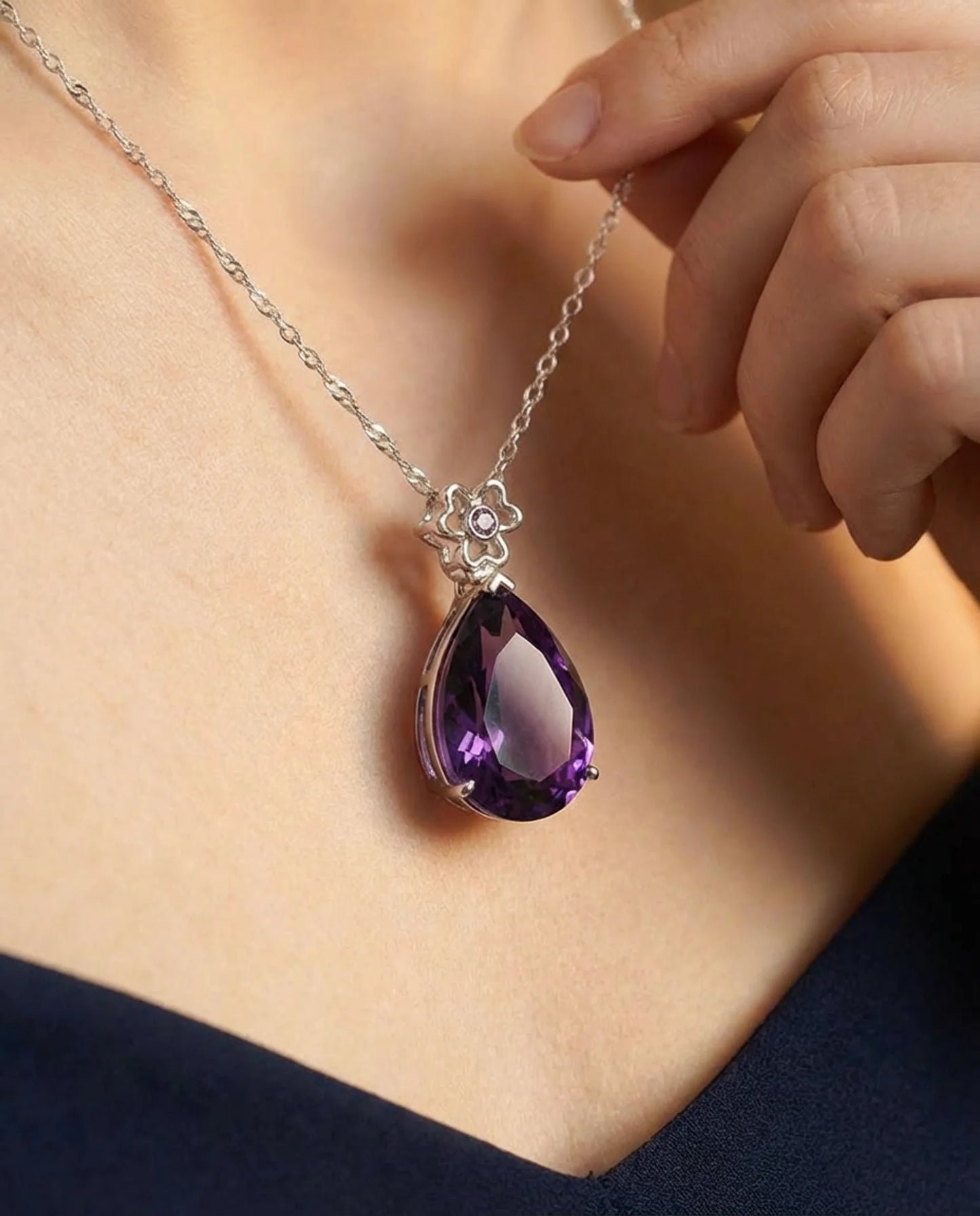 Peervormige natuurlijke amethist ketting 