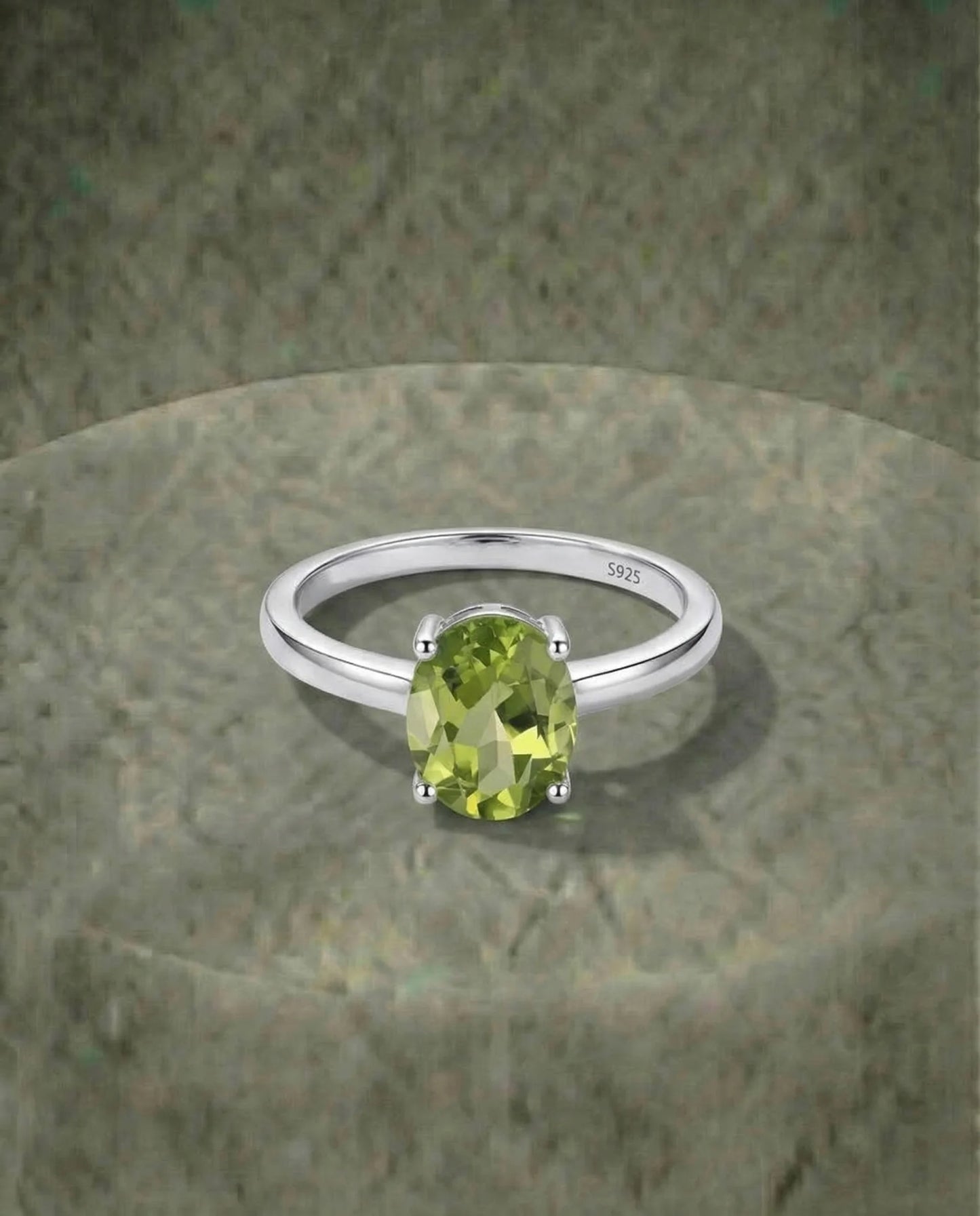 Echte Peridoot Solitaire Ring