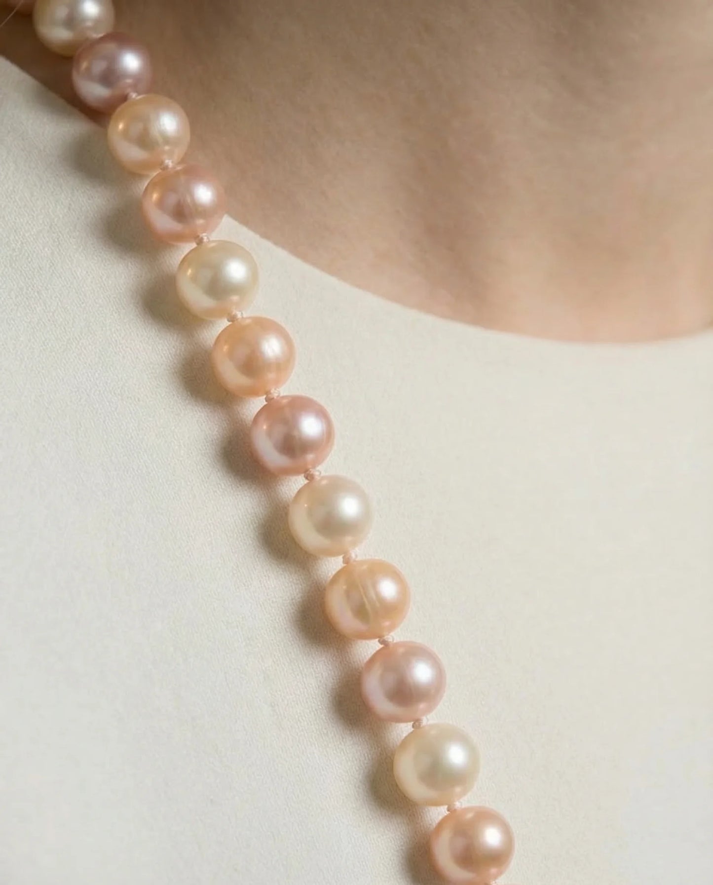 Veelkleurige grote parelketting