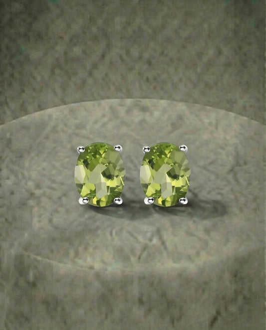 Natuurlijke Peridoot Stud Oorbellen