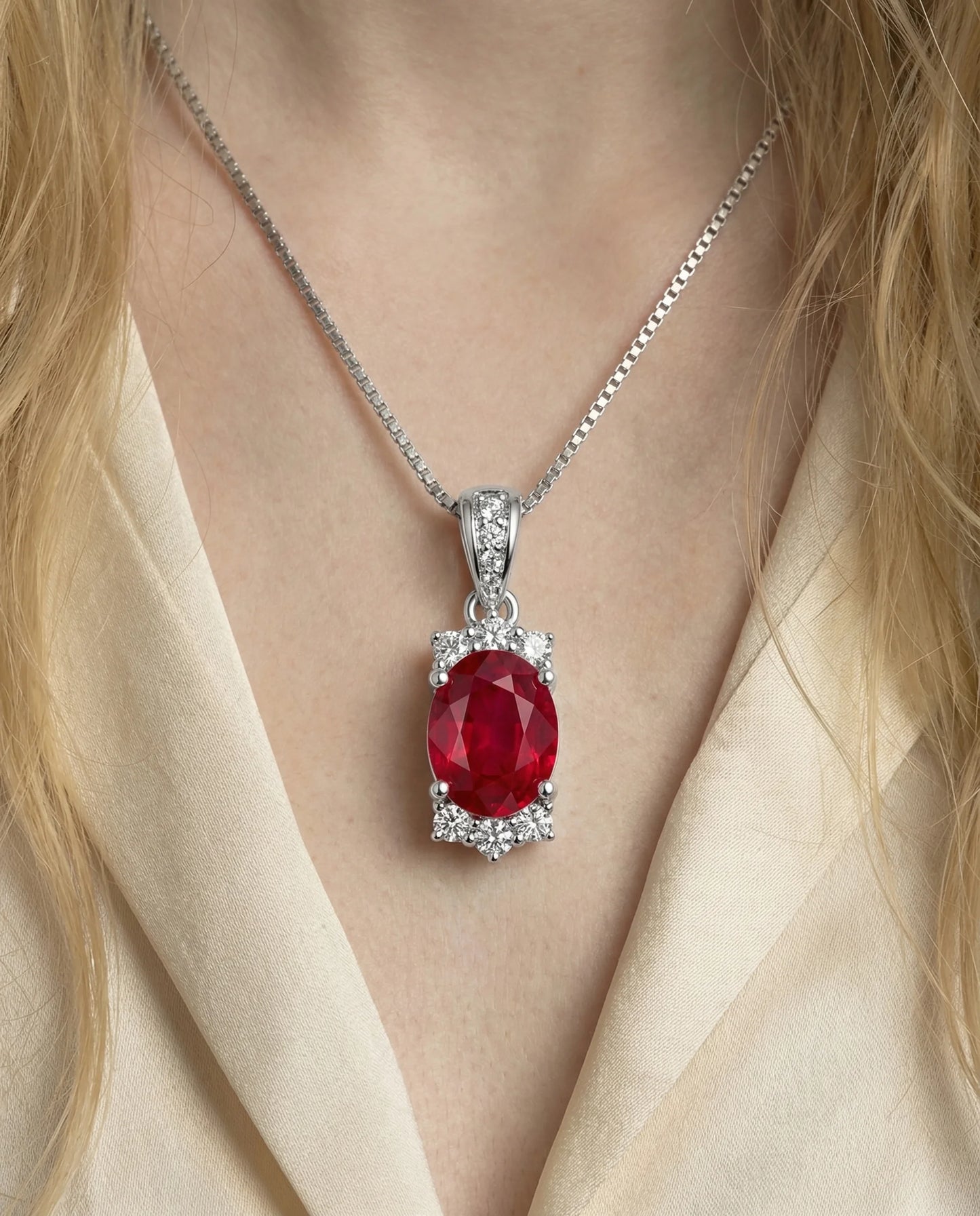 Natuurlijke ovale granaat ketting