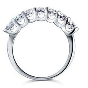 Gesimuleerde diamanten 7 stenen ring